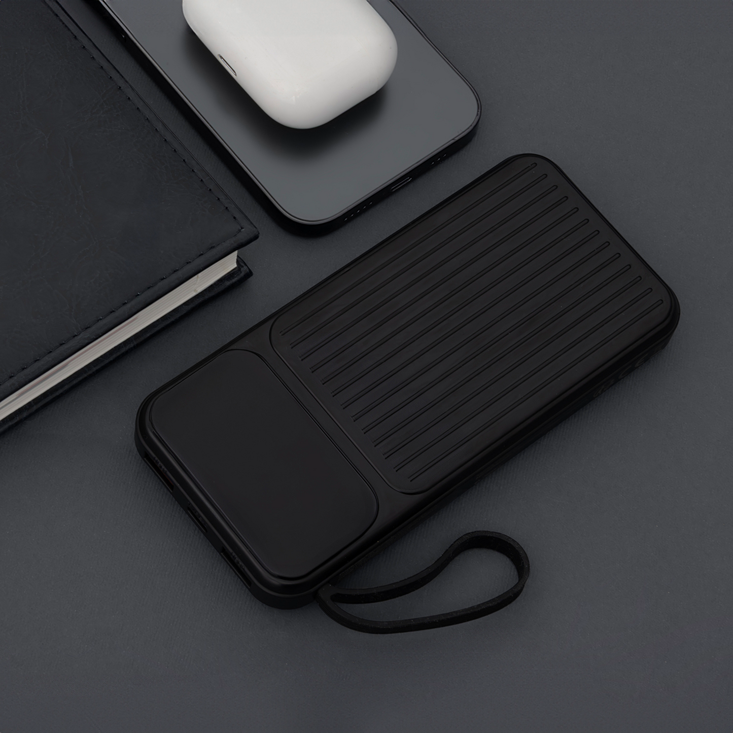 Ekstern batteri MaXlife MXPB-06, 10000mAh, 22.5W, QC + PD, 1 x Lightning - 2 x USB-A - 2 x USB-C, Svart