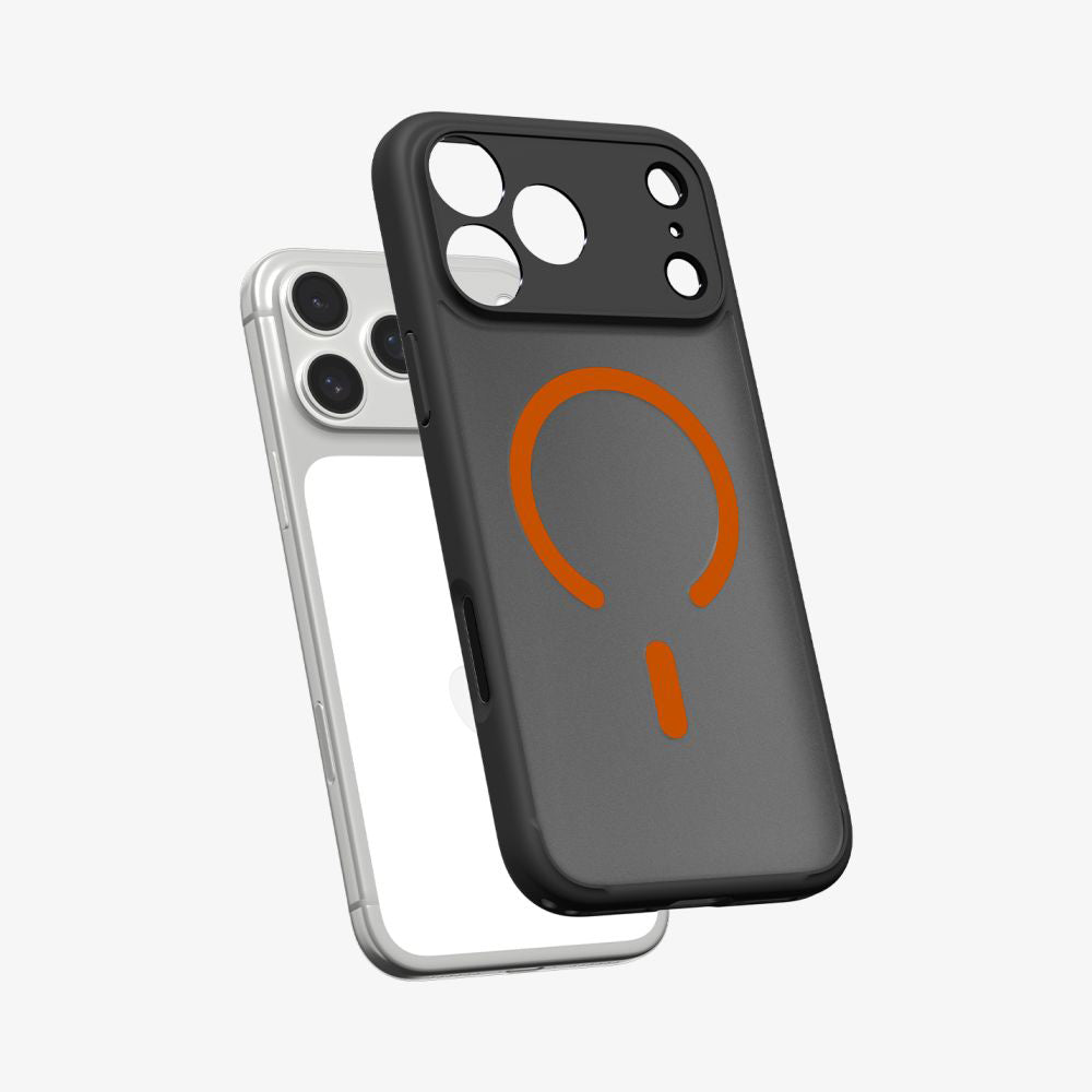 MagSafe-deksel for Apple iPhone 17 Pro Max, Spigen, Ultra Hybrid, Sort Oransje Satin ACS10482