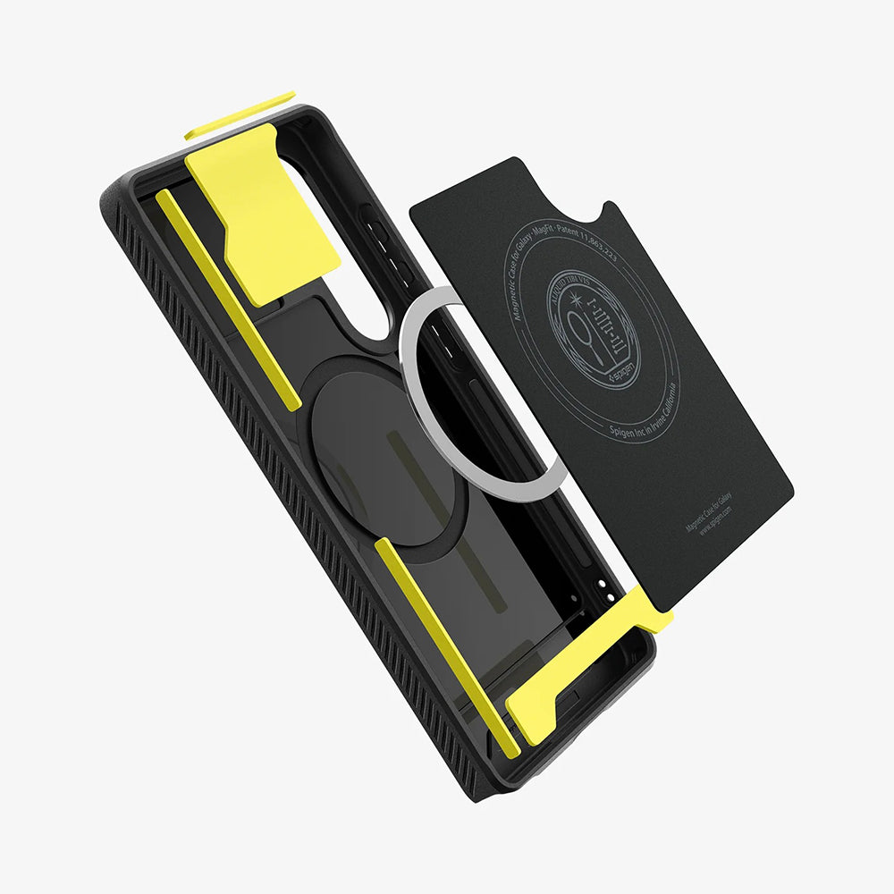 MagSafe-deksel for Samsung Galaxy S25 Ultra S938, Spigen, Rugged Armor, Matt Svart ACS08951