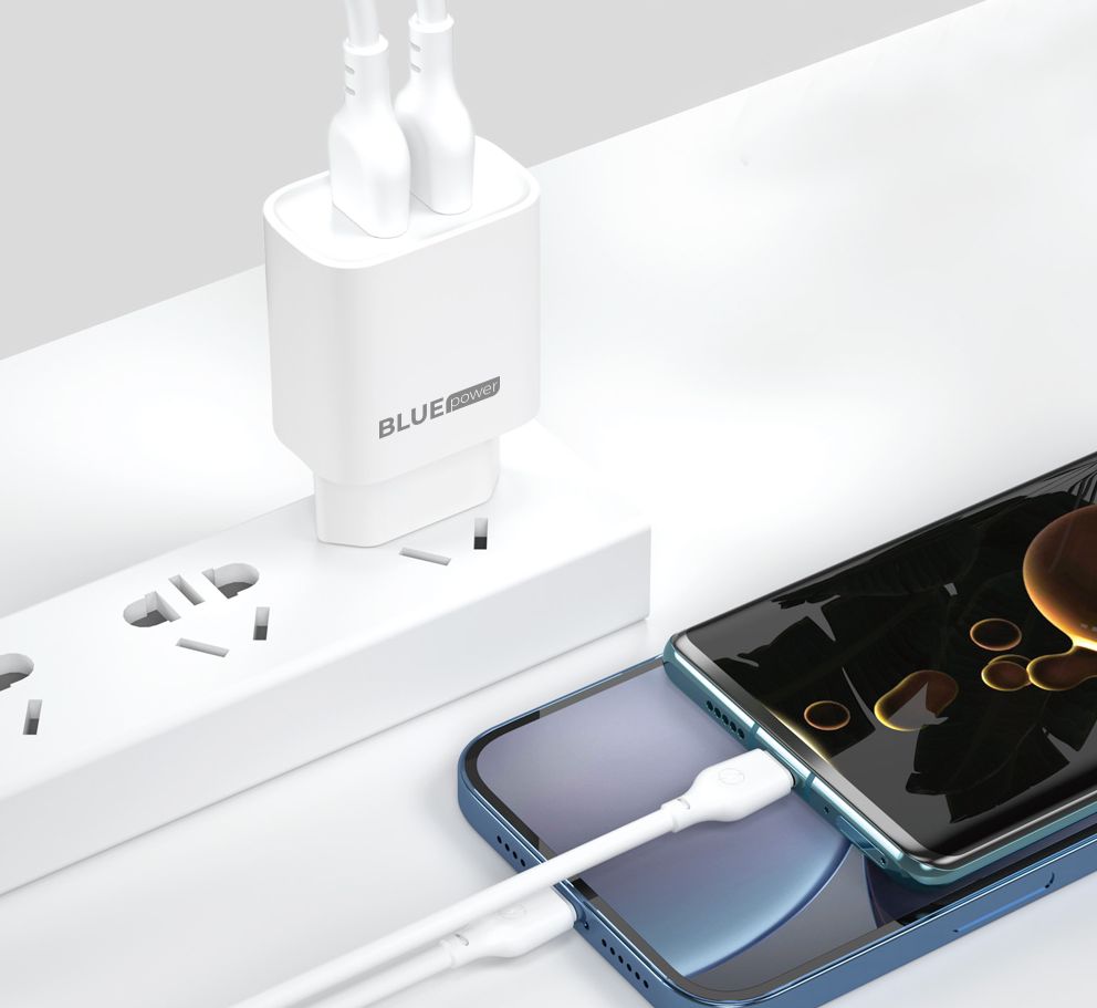 Nettverkslader med USB-C-kabel Blue Power BPCE12C, 20W, 3A, 1 x USB-A - 1 x USB-C, hvit