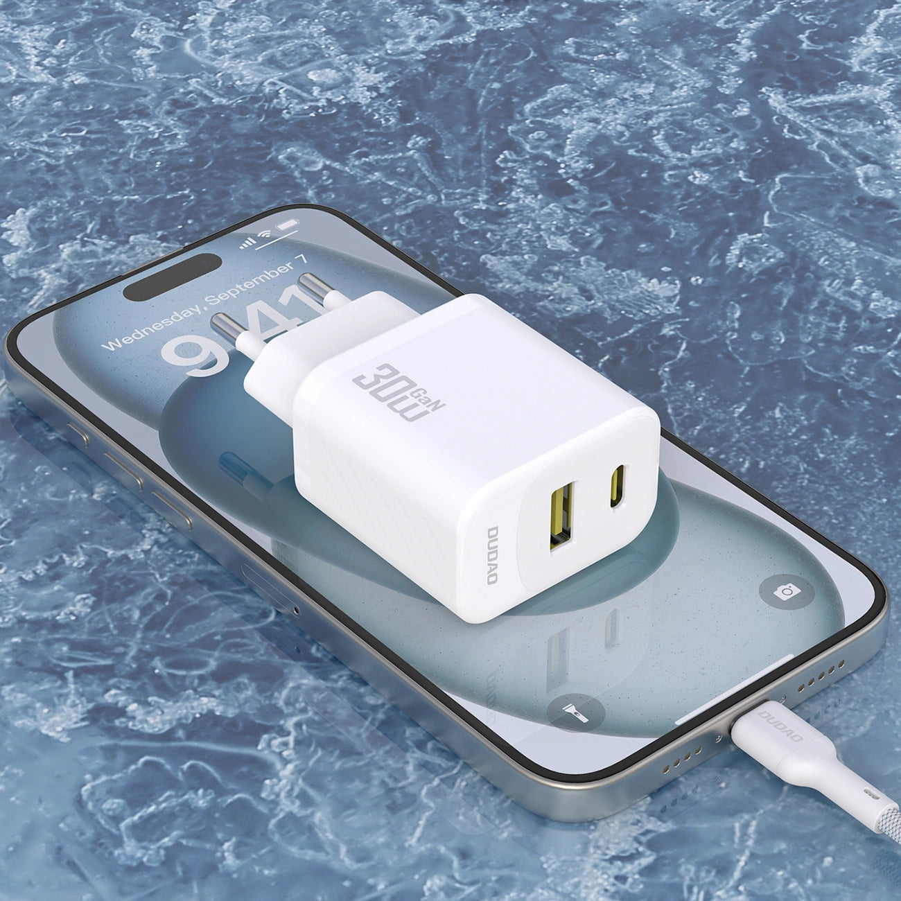 Nettlader med USB-C-kabel Dudao A27TCEU, 30W, 1 x USB-A - 1 x USB-C, Hvit