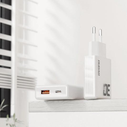 Dudao A30EUT USB-C-nettverkslader med kabel, 30 W, 3A, 1 x USB-A - 1 x USB-C, hvit