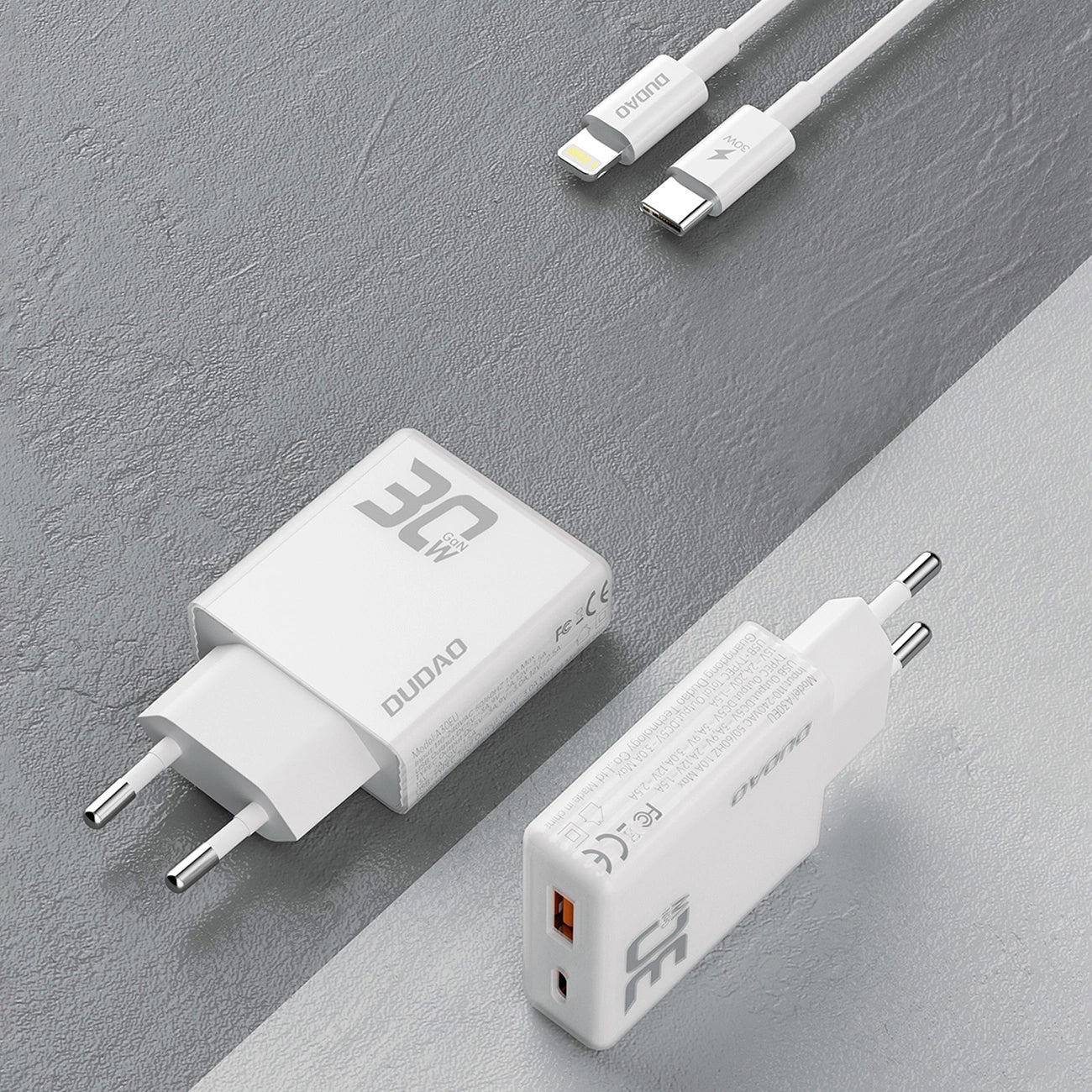 Nettverkslader med lynkabel Dudao A30EUL, 30 W, 3 A, 1 x USB-A - 1 x USB-C, hvit