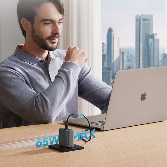 Cuktech Nettlader, 65W, 3A, 1 x USB-A - 2 x USB-C, Grå CUKAD653EUGR