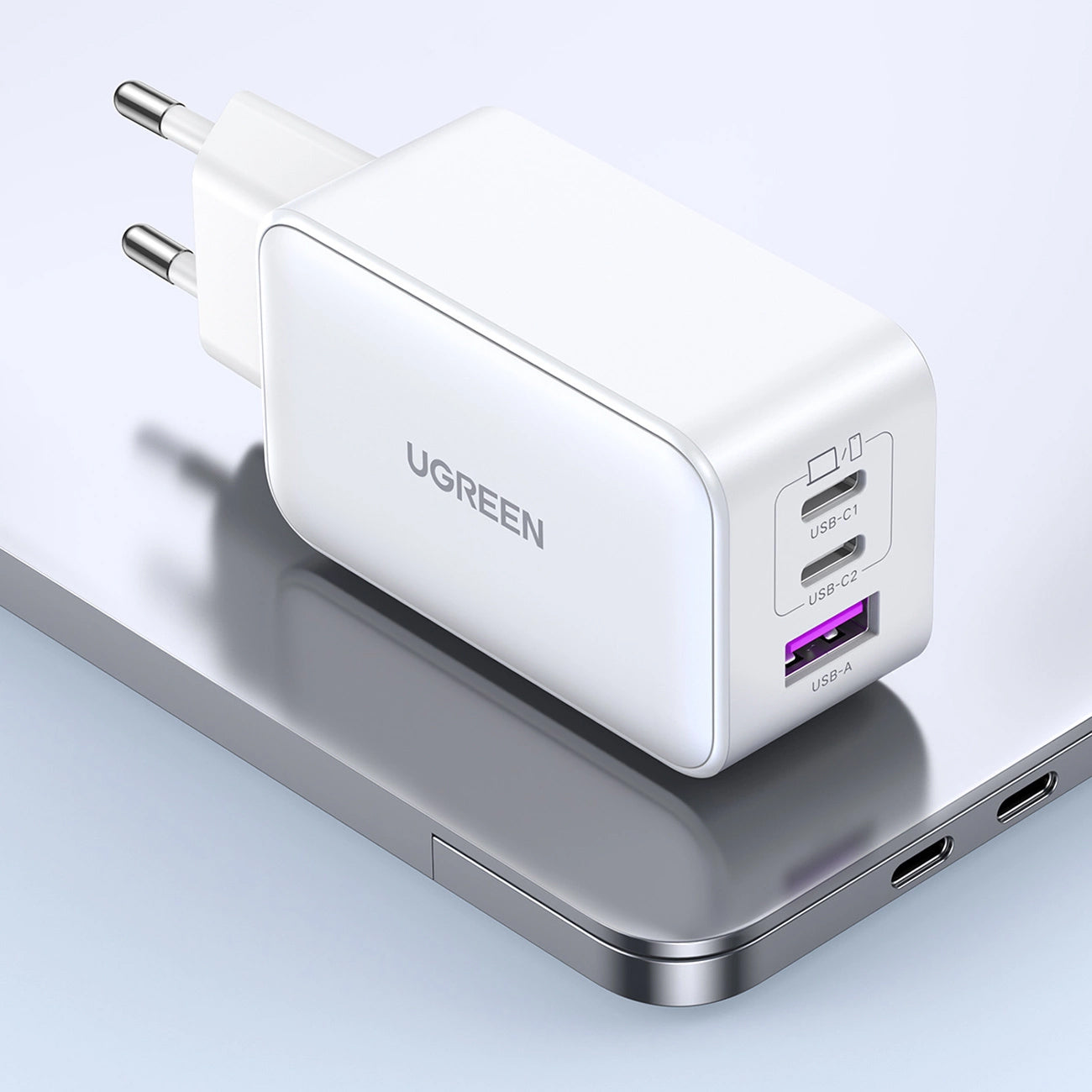 Nettverkslader UGREEN CD244, 65W, 3A, 1 x USB-A - 2 x USB-C, hvit