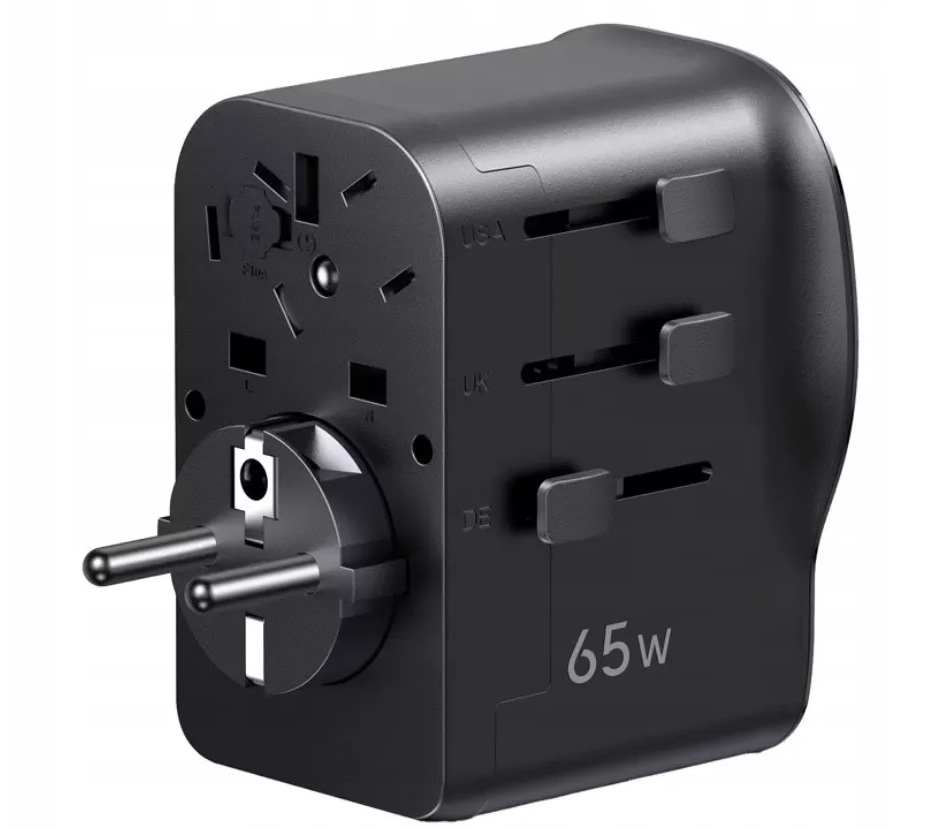 UGREEN Travel S550 nettadapter (55001), 65W, 3,25A, 1 x USB-A - 2 x USB-C, svart