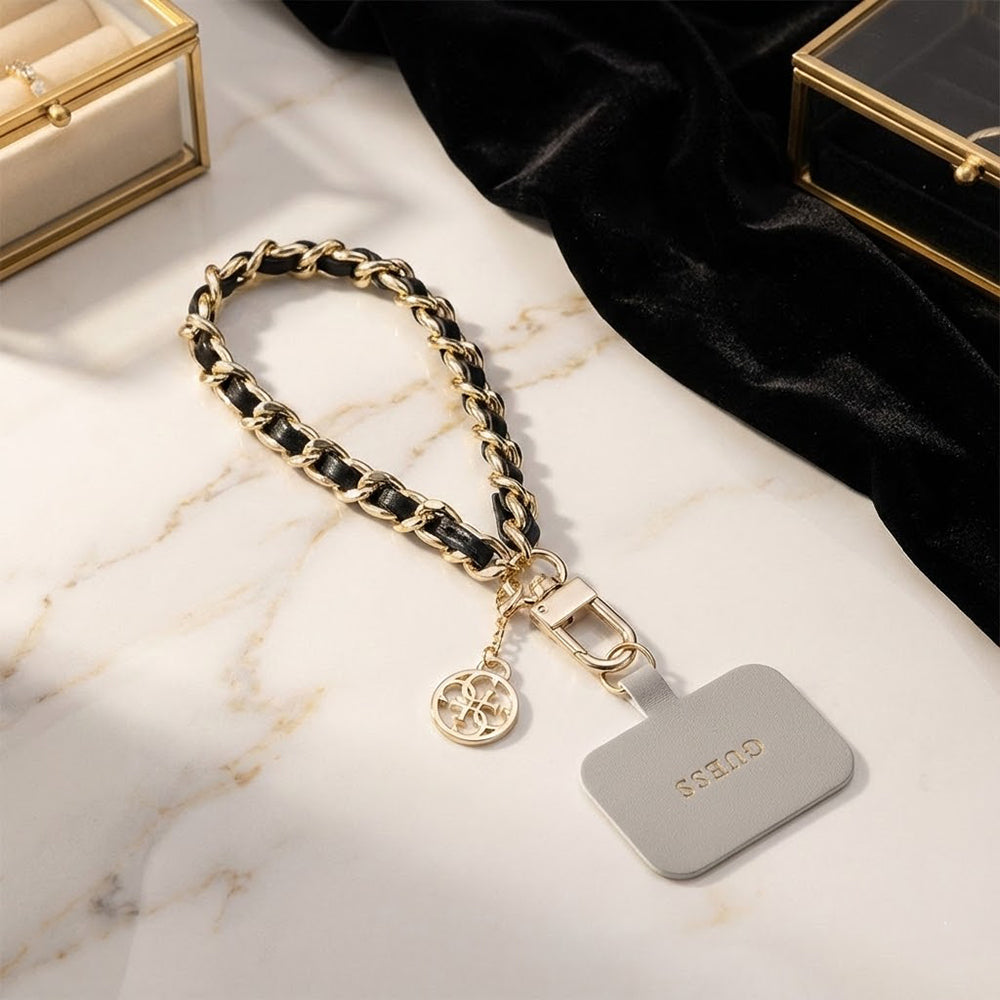 Guess Saffiano 4G Charm Telefon Snor, Svart
