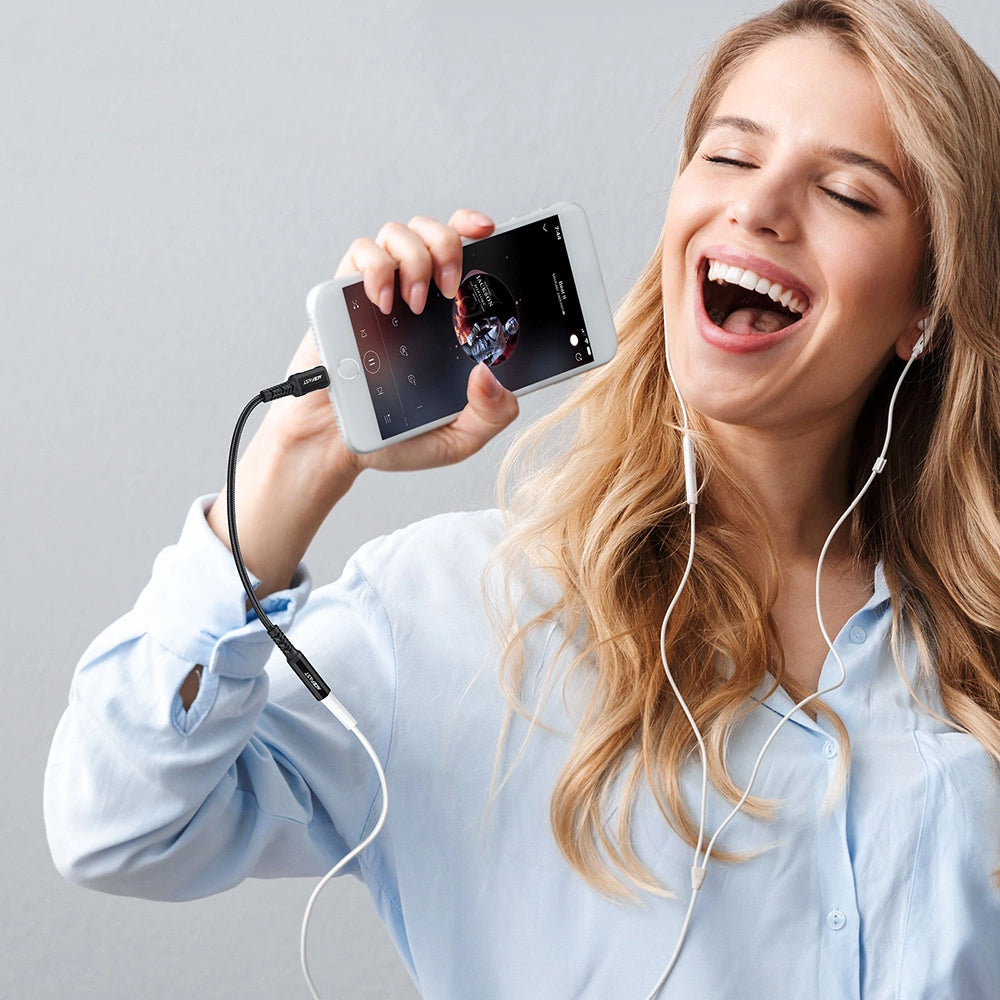 Lightning-til-3,5 mm lydadapter Acefast C1-05, Svart