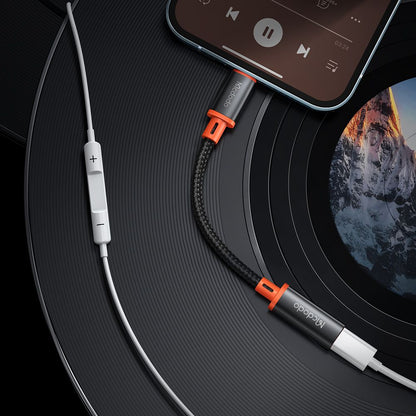 USB-C - Lightning McDodo CA-1440 Data- og Ladeadapter, Svart