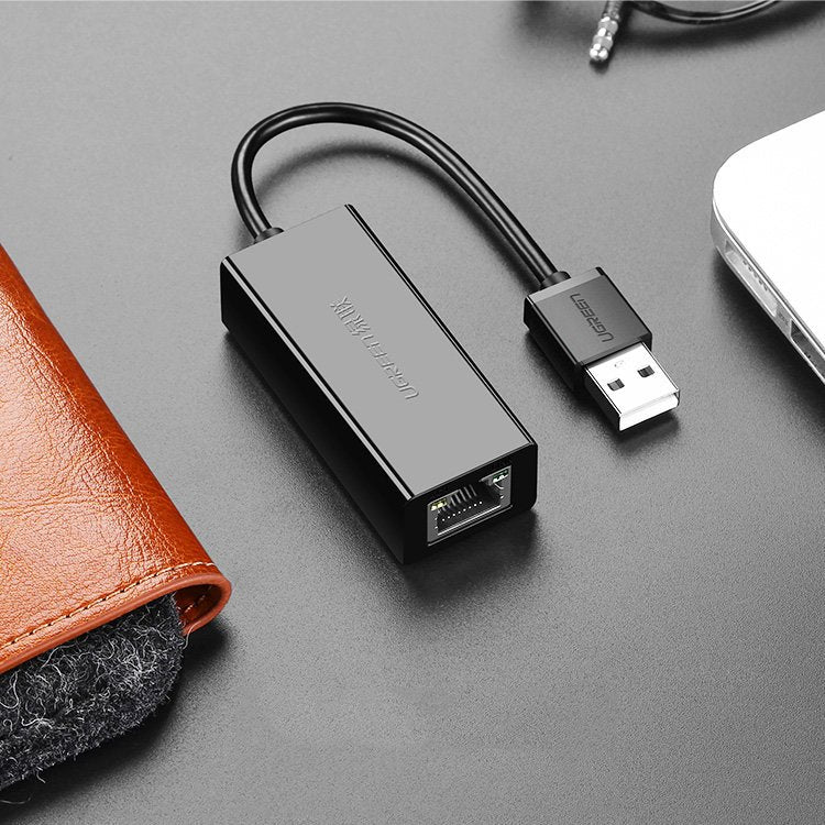 UGREEN CR110 Nettverkskort, RJ45, USB, Svart