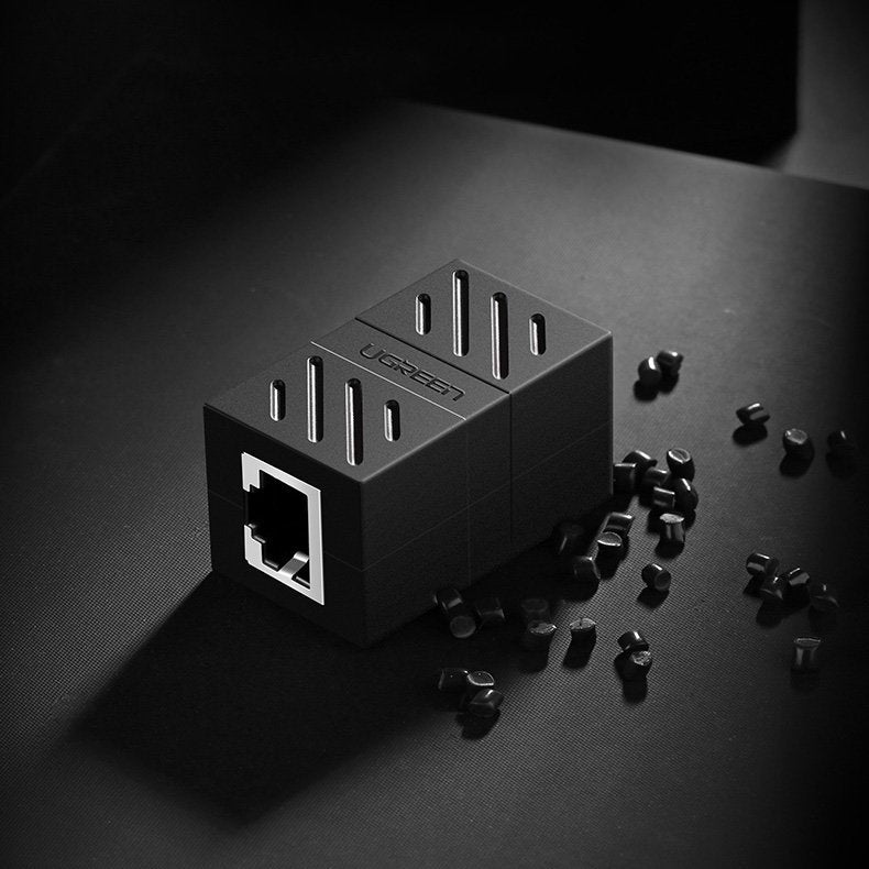 UGREEN NW114 Nettverksadapter, RJ45 - RJ45, Svart