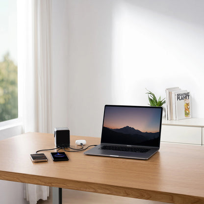 Cuktech Ekstern Batteri, 40000mAh, 300W, QC + PD + FQI, 1 x QI - 2 x USB-A - 2 x USB-C, Svart