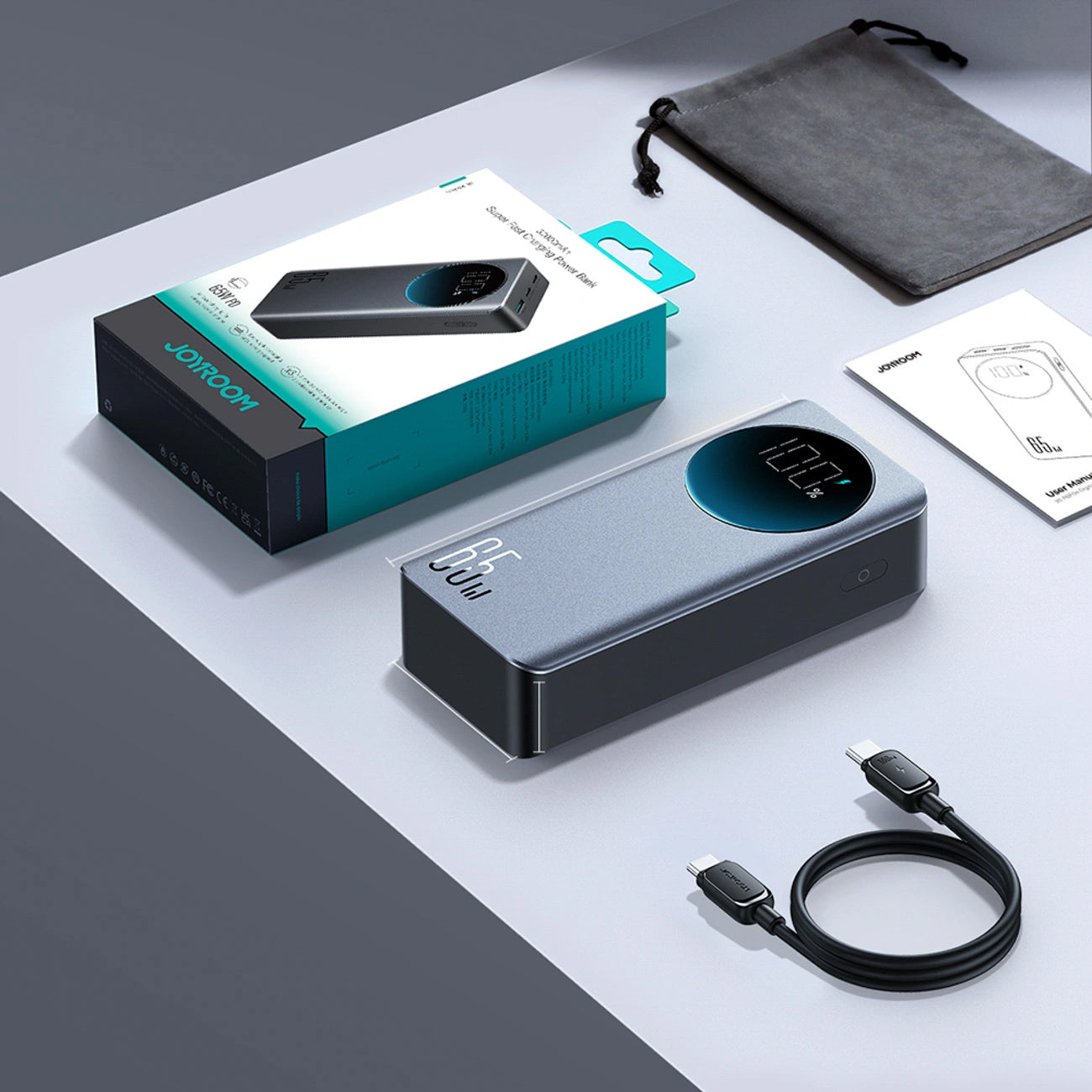 Joyroom JR-PBF05 Pro Ekstern Batteri, 30000mAh, 65W, QC + PD, 1 x USB-A - 2 x USB-C, Svart