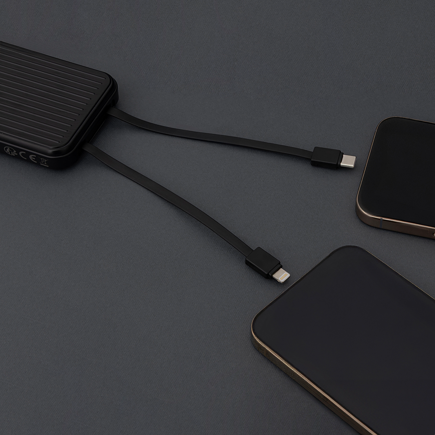 Ekstern batteri MaXlife MXPB-06, 10000mAh, 22.5W, QC + PD, 1 x Lightning - 2 x USB-A - 2 x USB-C, Svart