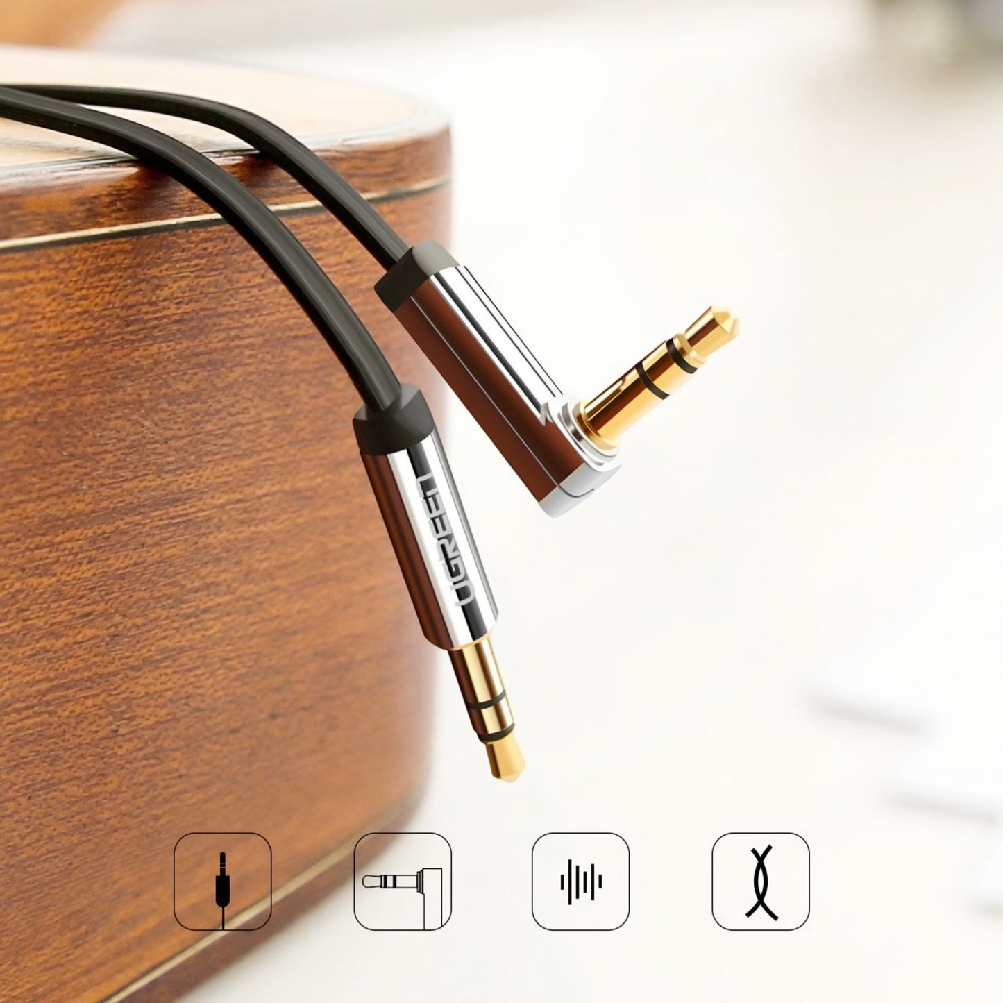 Audio Kabel 3.5mm - 3.5mm UGREEN AV119 Angled, 3m, Svart