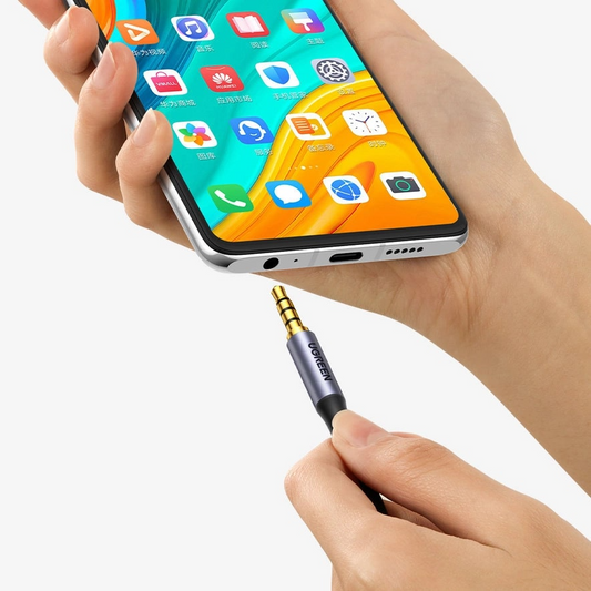 Audio Kabel 3.5mm - 3.5mm UGREEN AV183, 3m, Svart