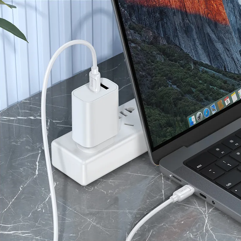USB-C Data- og ladekabel - USB-C HOCO X115, 240W, 1m, Hvit
