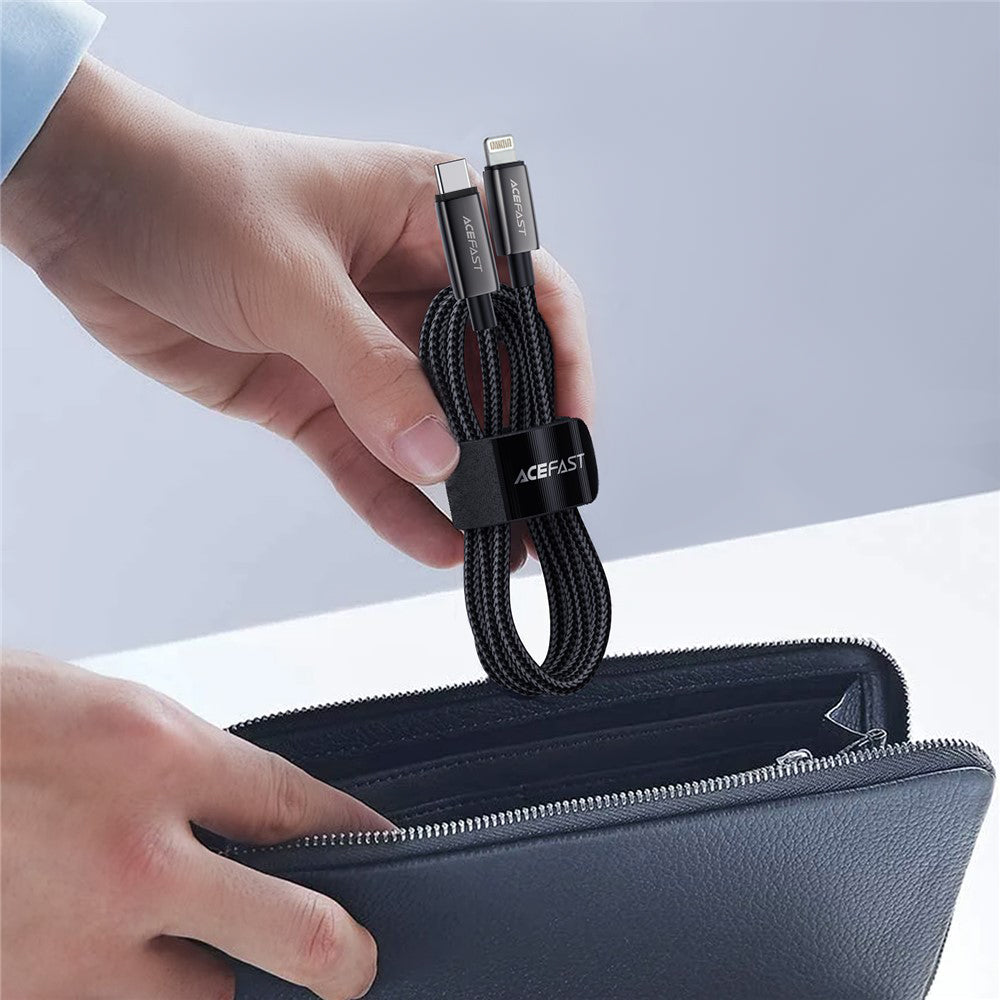 USB-C - Lightning data- og ladekabel Acefast C23-01, 30W, 1.2m, Svart
