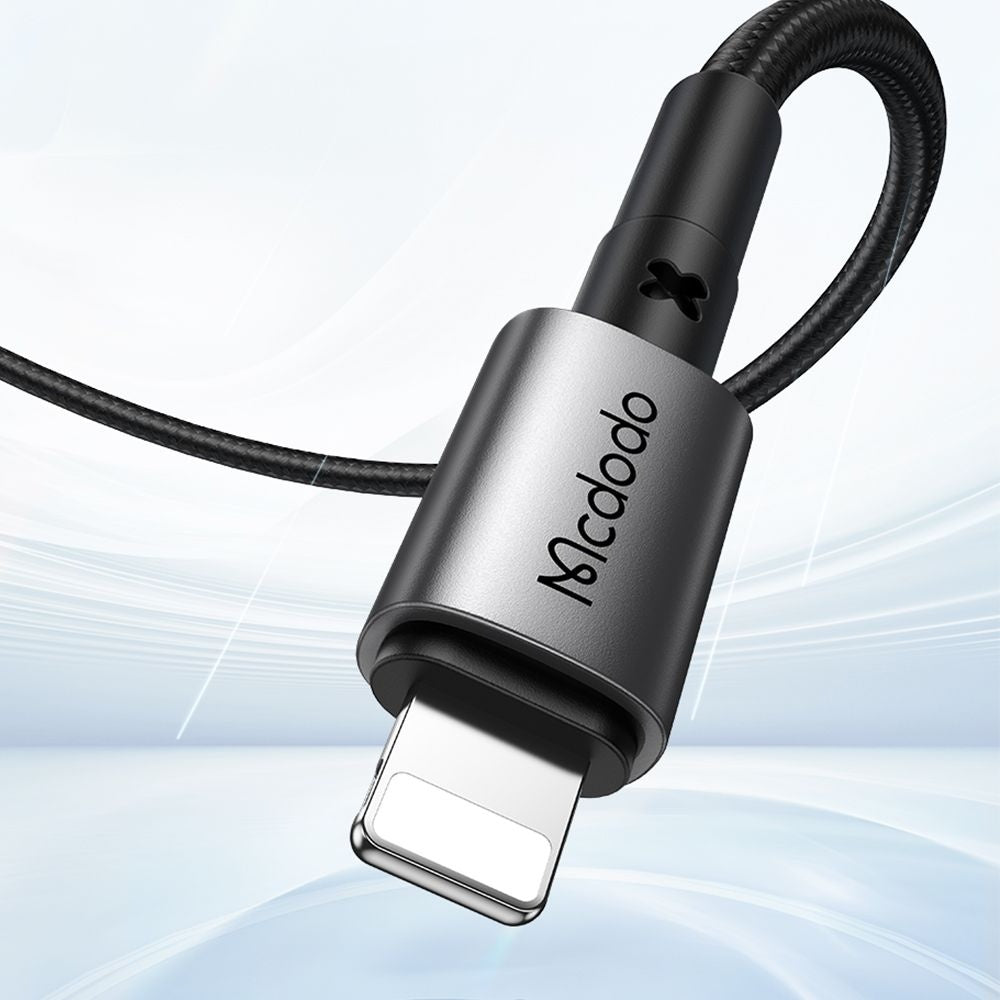 Data- og ladekabel USB-C - Lightning McDodo CA-2850, 36W, 1.2m, Svart
