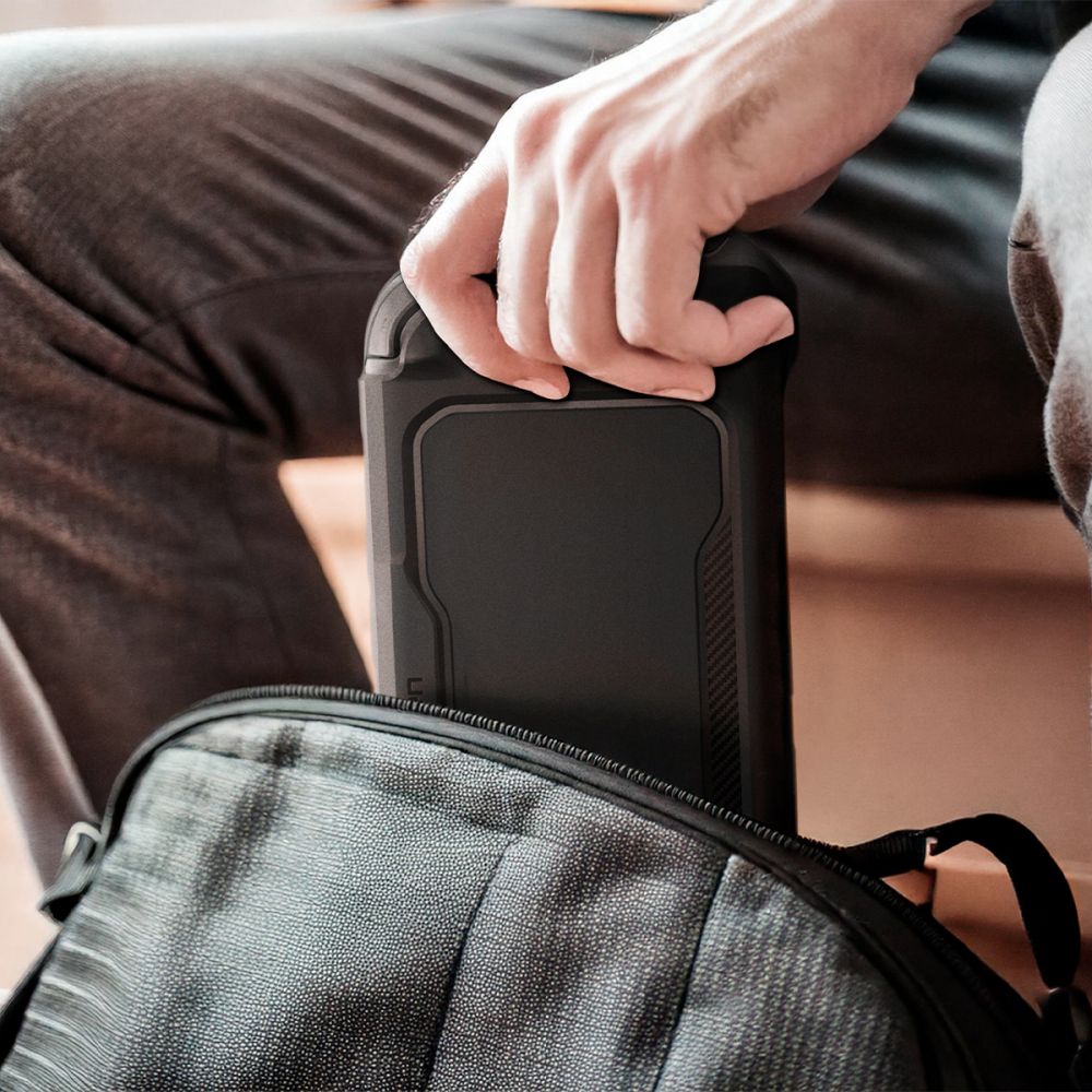 Spigen Rugged Armor Beskyttelsesdeksel for Nintendo Switch 2, Svart ACS09075