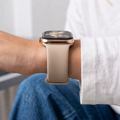 Tech-Protect silikonrem for Apple Watch 49mm / 46mm / 45mm / 44mm-serien, beige