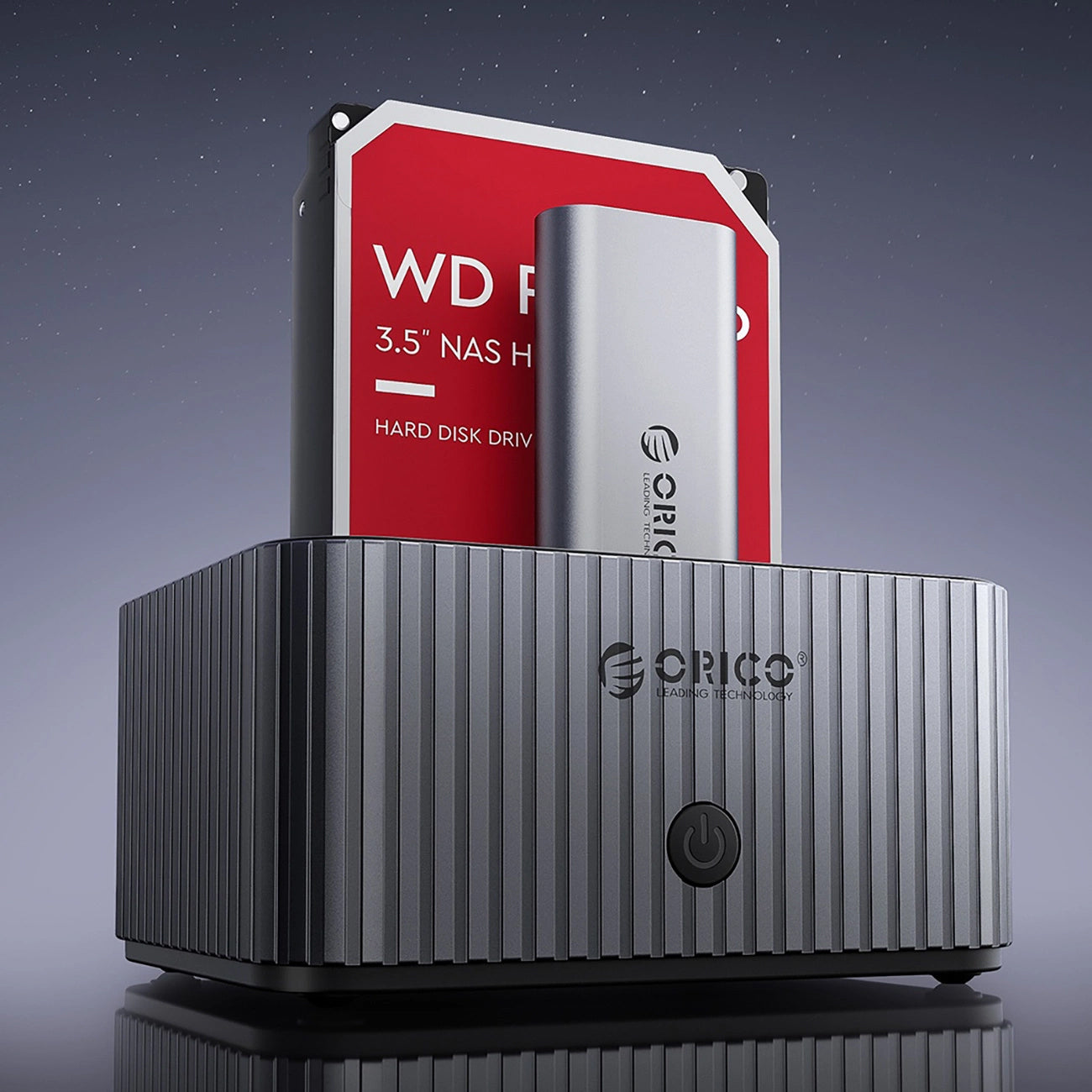 Dockingstasjon Orico IT28E-C for HDD / SSD SATA 2,5 tommer / 3,5 tommer - SSD SATA M.2 NVMe, Grå