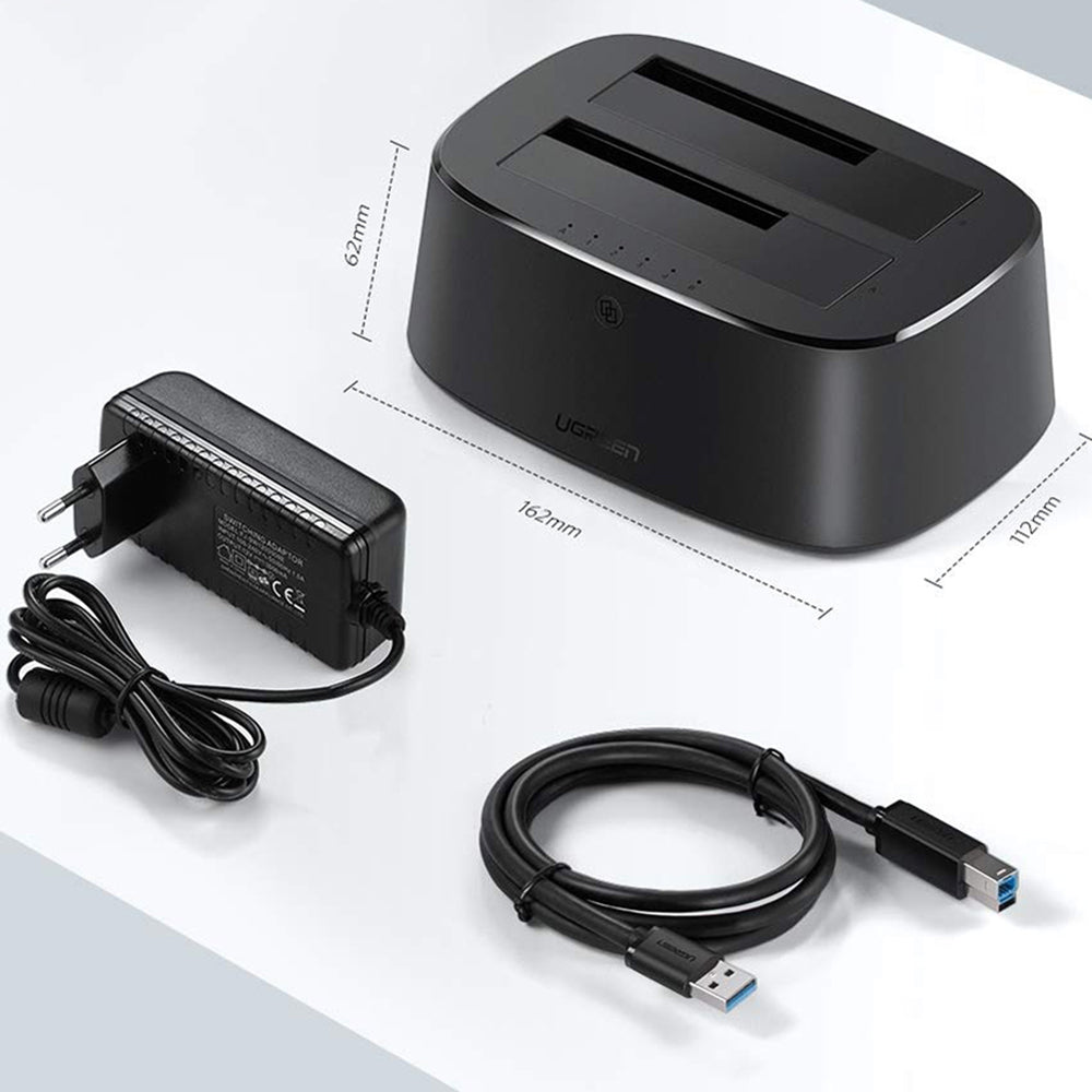 Dockingstasjon UGREEN CM198 (50857) for HDD / SSD SATA 2,5 tommer / 3,5 tommer, svart