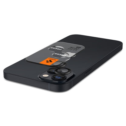 Beskyttelsesfilm for bakre kamera Spigen GlastR EZ FIT Optik Pro for Apple iPhone 15 Plus / 15, Herdet glass, Sett med 2 stykker, Svart AGL05213