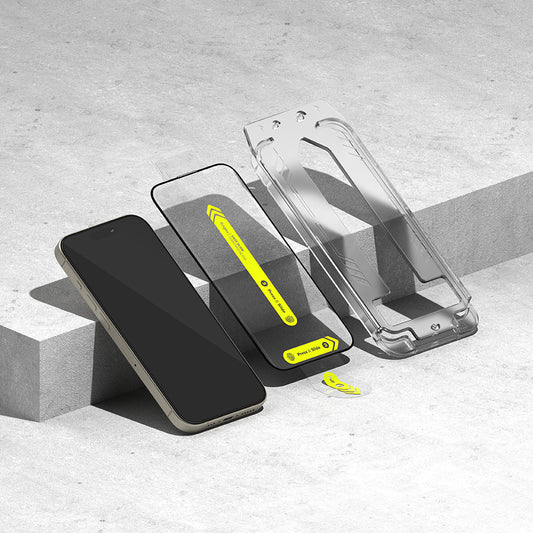 Ringke Easy Slide skjermbeskytter for Apple iPhone 15 Pro, full lim, full lim, sett med 2 stk, svart