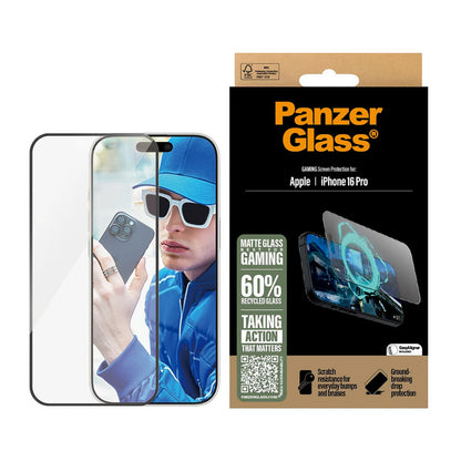 Beskyttelsesfolie Matte PanzerGlass Ultra-Wide Fit Gaming for Apple iPhone 16 Pro, Herdet Glass, Full Lim, Svart
