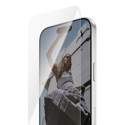 Beskyttelsesfolie PanzerGlass Safe skjerm. Ultra-Wide Fit EasyAligner for Apple iPhone 17 / 16 Pro, Herdet glass, Full lim