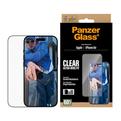 Beskyttelsesfolie Skjerm PanzerGlass Ultra-Wide Fit EasyAligner for Apple iPhone 17 Air, Herdet Glass, Full Lim, Svart