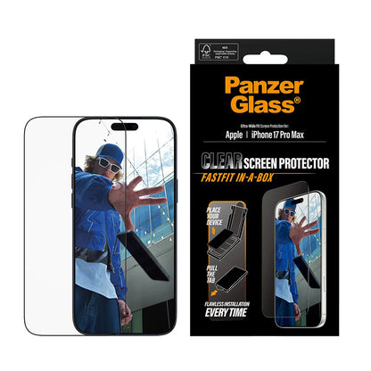 PanzerGlass Ultra-Wide Fit Fastfit skjermbeskyttelse for Apple iPhone 17 Pro Max, Herdet glass, Full lim, Svart