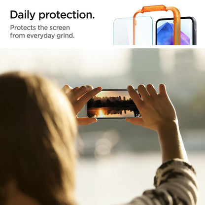 Skjermbeskyttelsesfilm Spigen GlastR Align Master for Samsung Galaxy A55 5G A556, Herdet glass, Full lim, Sett med 2 stk AGL07775