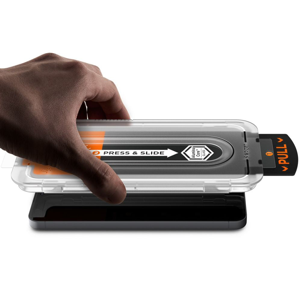 Skjermbeskytter Spigen GlastR EZ FIT Pro HD for Samsung Galaxy S25 FE, Herdet glass, Full lim, Sett med 2 stykker AGL10202