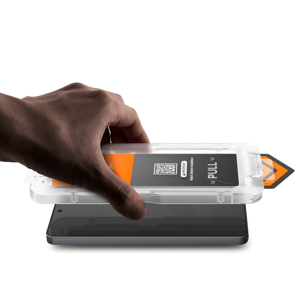 Skjermbeskytter Spigen GlastR EZ FIT Pro HD for Samsung Galaxy S26 S942, Herdet Glass, Full Lim, Sett med 2 stykker AGL11095