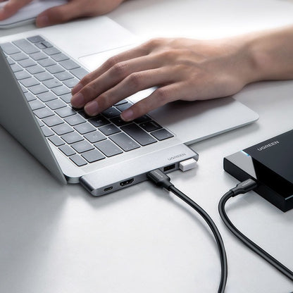 UGREEN USB-C-hub for Apple MacBook Pro / Air-serien, 3 x USB-A 3.0 - 1 x USB-C - 1 x HDMI, Grå