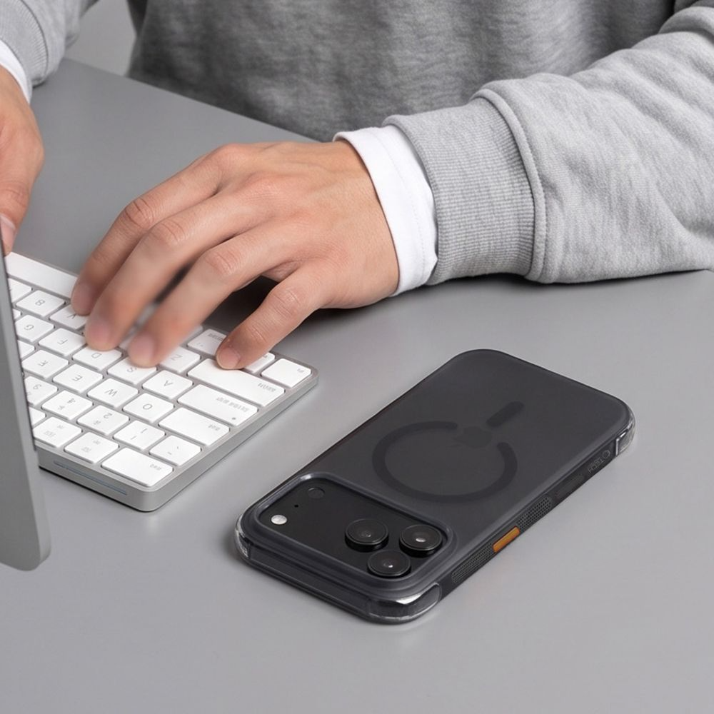 MagSafe-deksel for Apple iPhone 18 Pro / 17 Pro, Tech-Protect, MagAir CC, Matt svart