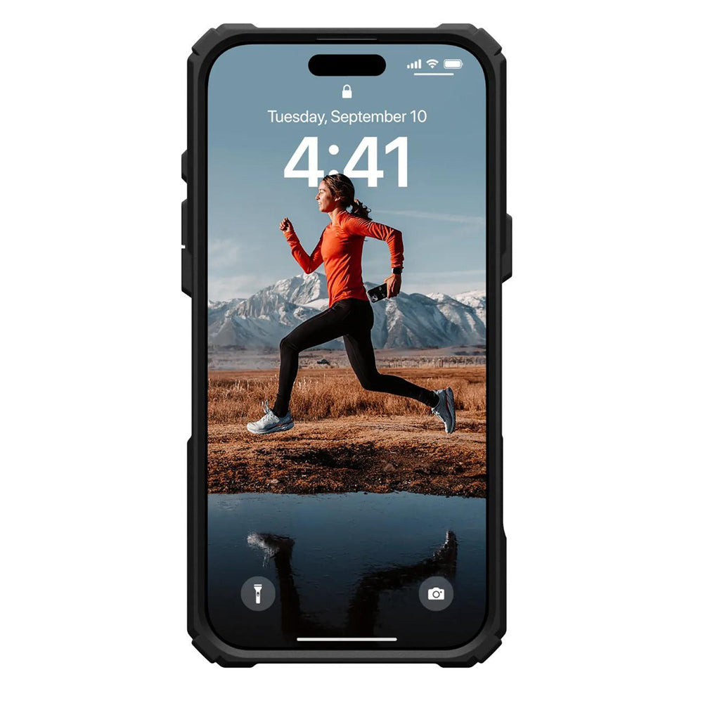 MagSafe-deksel for Apple iPhone 16 Pro, Urban Armor Gear, Plasma XTE, Svart Transparent