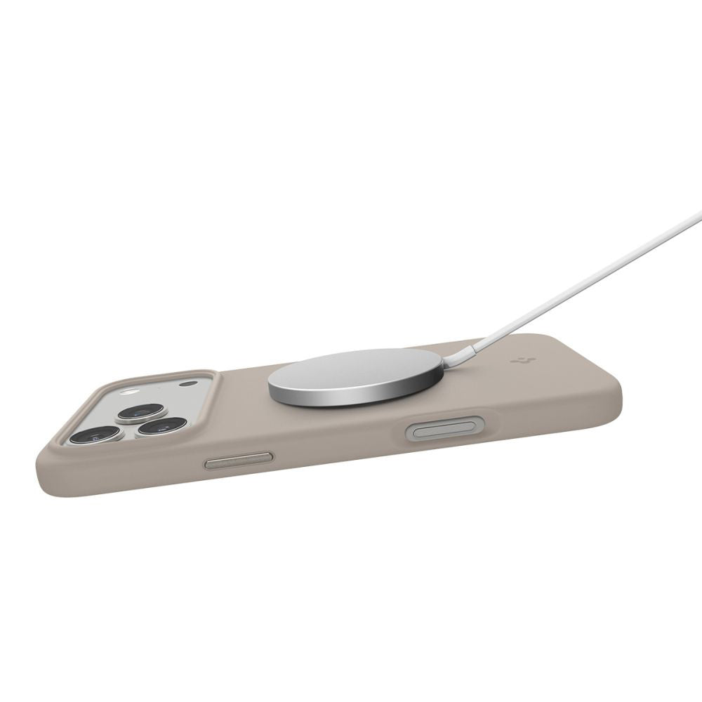 MagSafe-deksel for Apple iPhone 17 Pro Max, Spigen, Silicone Fit, Krem