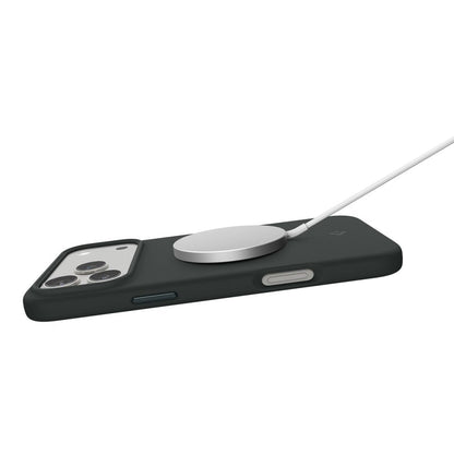 MagSafe-deksel for Apple iPhone 17 Pro Max, Spigen, Silicone Fit, Grønn