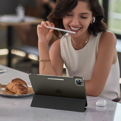 Deksel for Apple iPad Pro 13 (2024), ESR, Ascend Trifold, Satin Sort