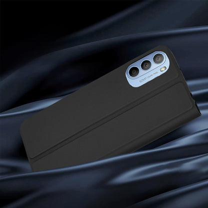 Deksel for Motorola Moto G31 / G41, Techsuit, Magskin Book, Svart