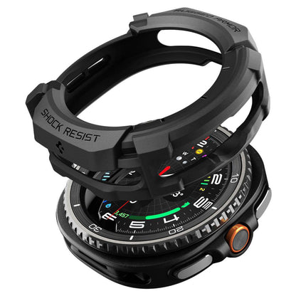 Spigen Rugged Armor deksel for Samsung Galaxy Watch8 Classic, Matt Svart ACS10012