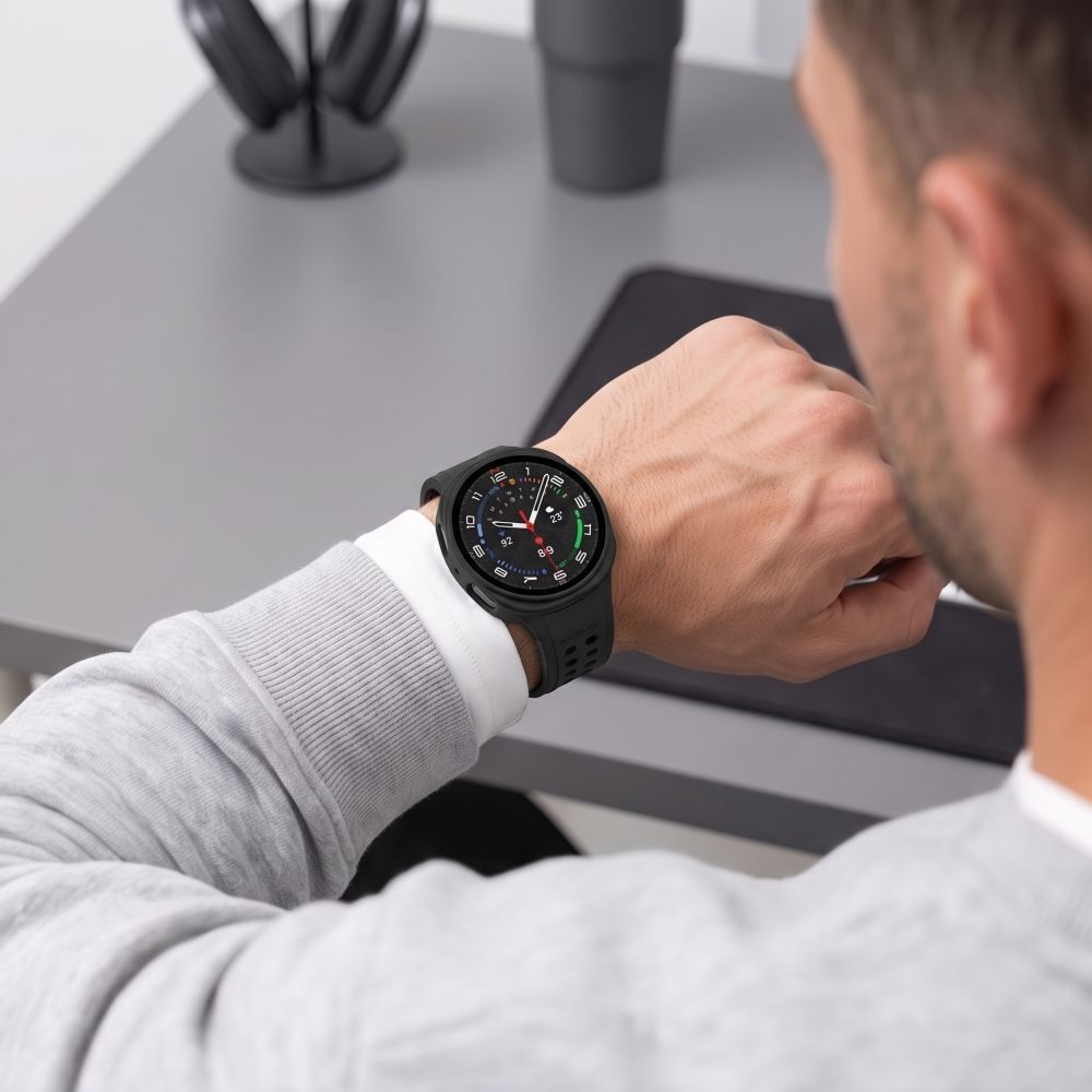 Tech-Protect Defense deksel for Samsung Galaxy Watch 9 / Watch8 44mm, sett med 2 stk, svart / gjennomsiktig
