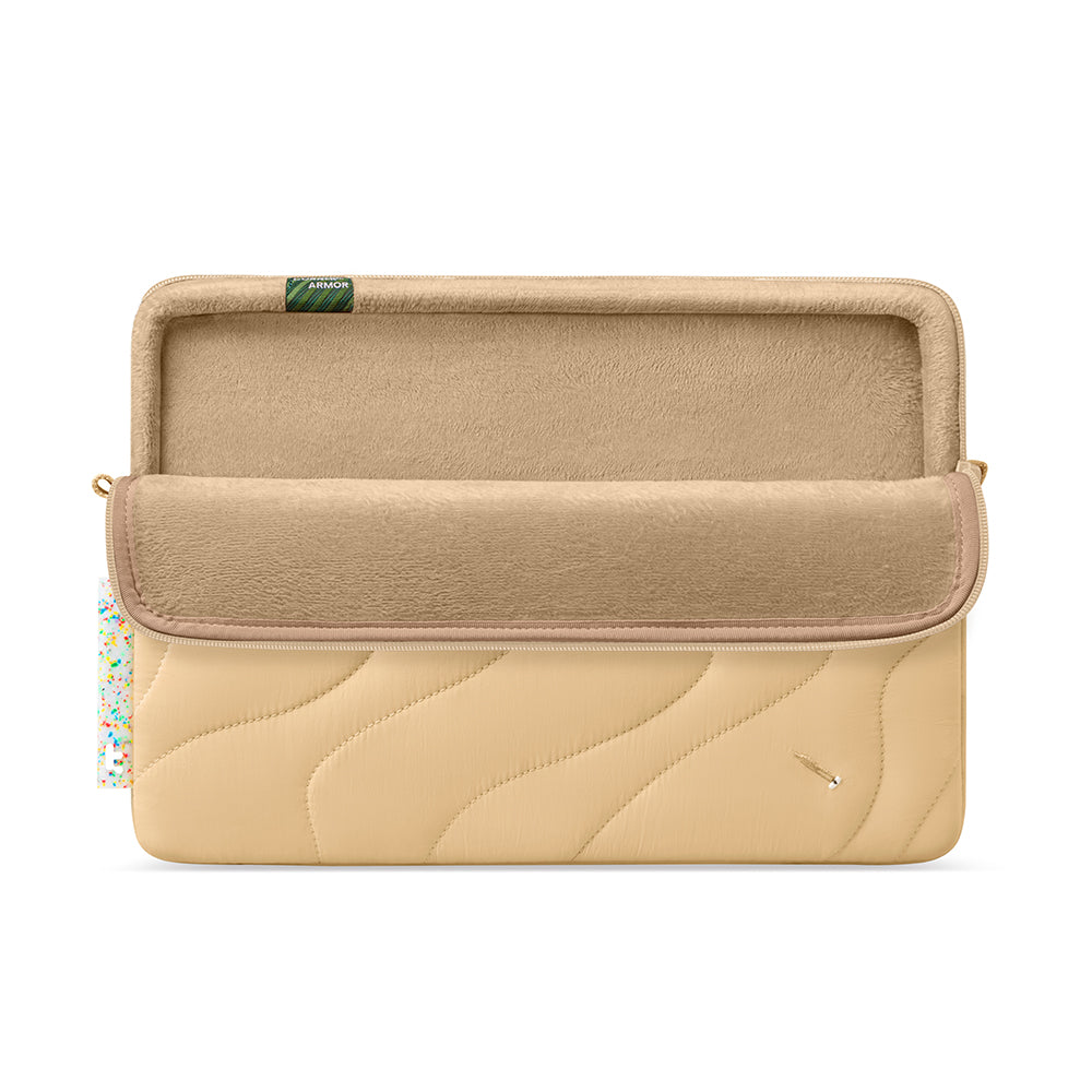 Tomtoc Terra etui for 15-tommers laptop, krem