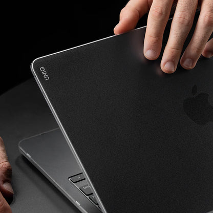 UNIQ Claro-etui for Apple MacBook Pro 16 tommer (2026) / (2024) / (2023) / (2021), Matt grå