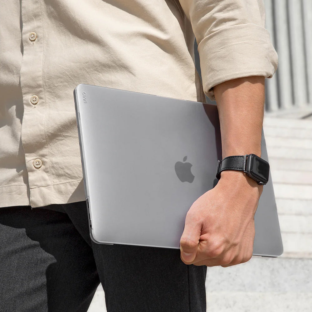 UNIQ Claro-etui for Apple MacBook Pro 16 tommer (2026) / (2024) / (2023) / (2021), Matt grå