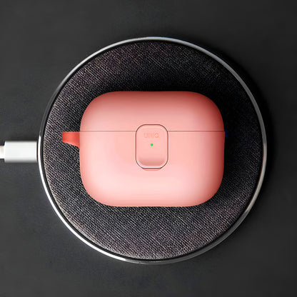 UNIQ Clyde etui for Apple AirPods 4, Coral