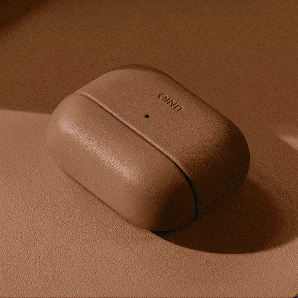 UNIQ Lyden Vex deksel for Apple AirPods Pro 3, Brun